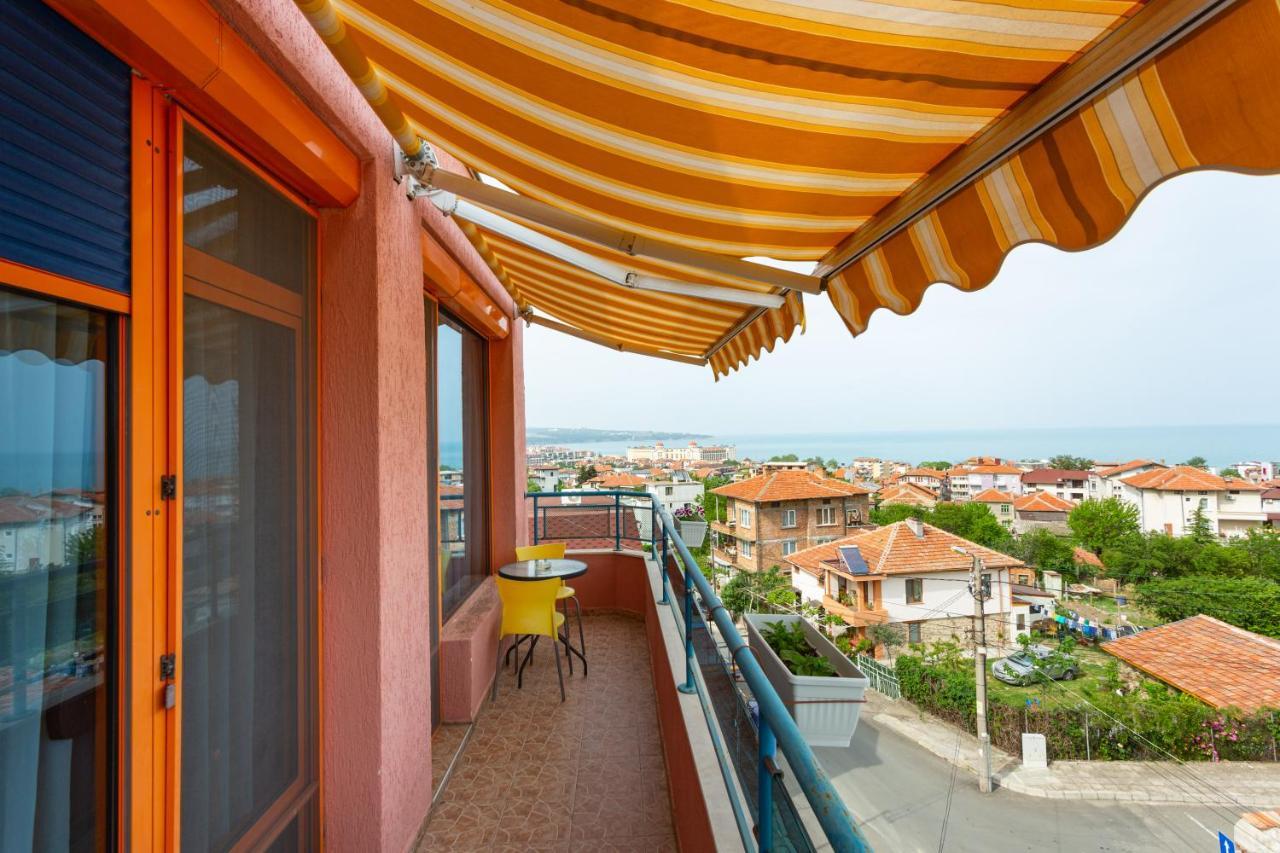 Family Hotel Jemelly Obzor Exterior photo