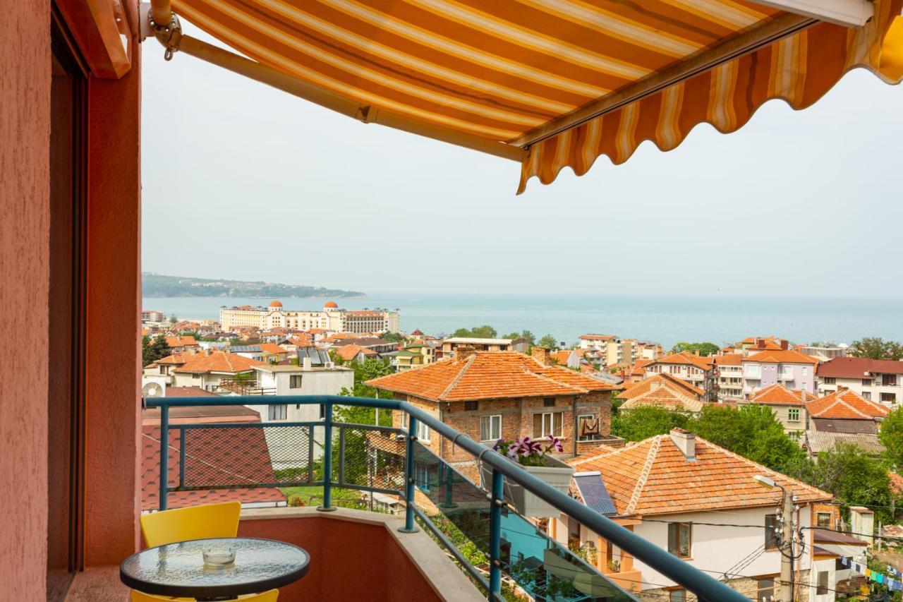 Family Hotel Jemelly Obzor Exterior photo